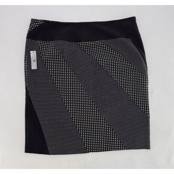 NWT Plus Size Worthington Black Abstract Polkadot Pencil Skirt Size 18 Career - Picture 2 of 14